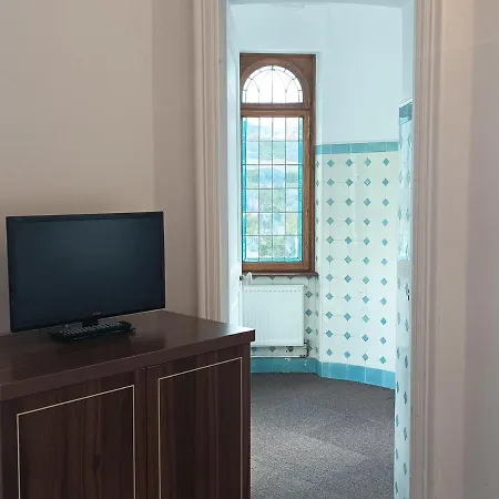 Appartement Appartement T3 dans Château des Magnans, Jausiers - 6 pers, piscine, sauna, proche Barcelonnette - FR-1-165B-19 *