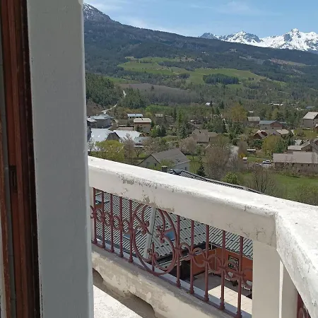 Appartement T3 A Jausiers, 4 Pers, Balcon, Acces Piscine - Fr-1-165B-19